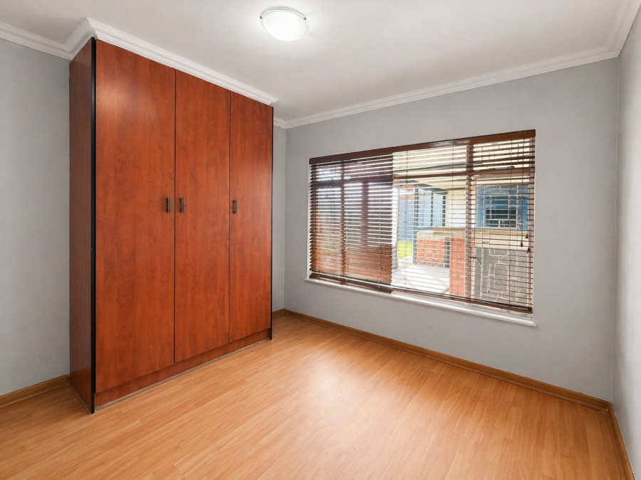 5 Bedroom Property for Sale in Bayswater Free State